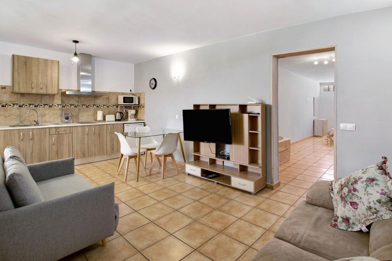 Montemar 2 Apartment Moya  Exterior photo